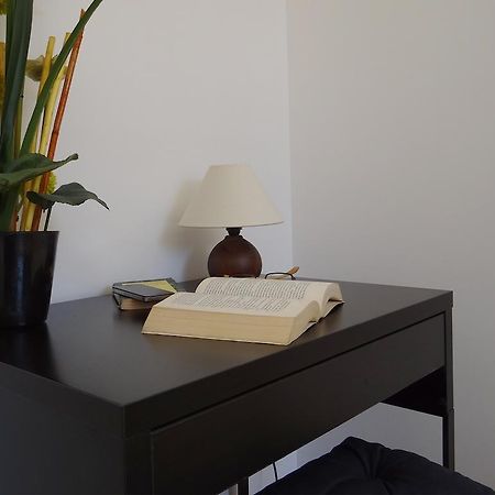 Hostal Balkonis Barcelona Buitenkant foto