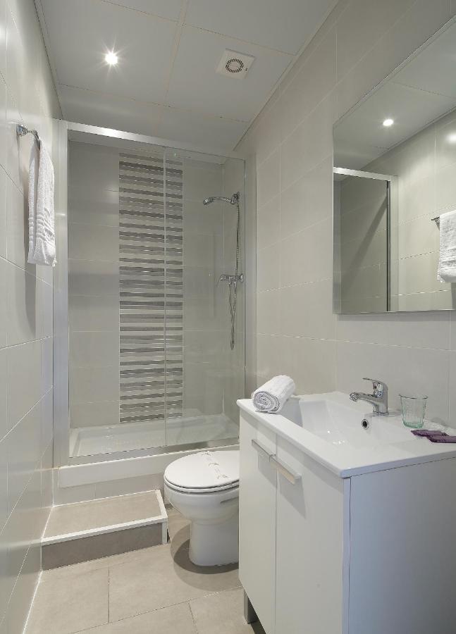 Hostal Balkonis Barcelona Buitenkant foto