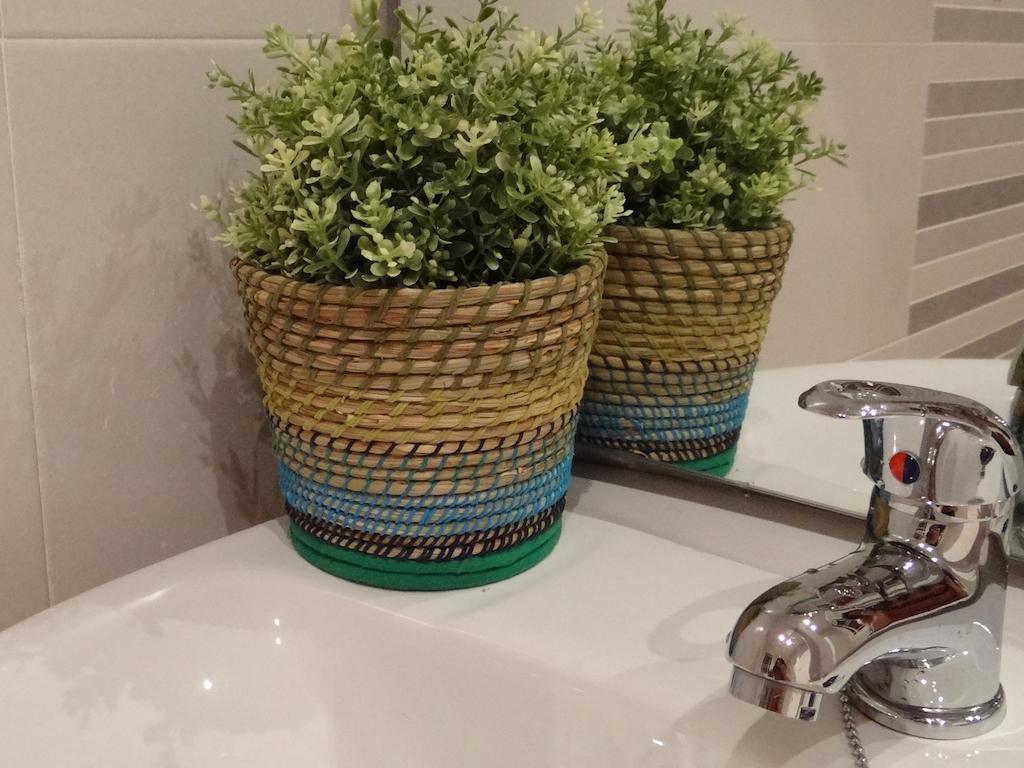 Hostal Balkonis Barcelona Buitenkant foto
