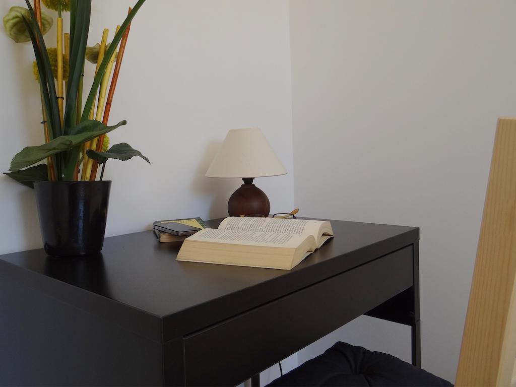 Hostal Balkonis Barcelona Buitenkant foto